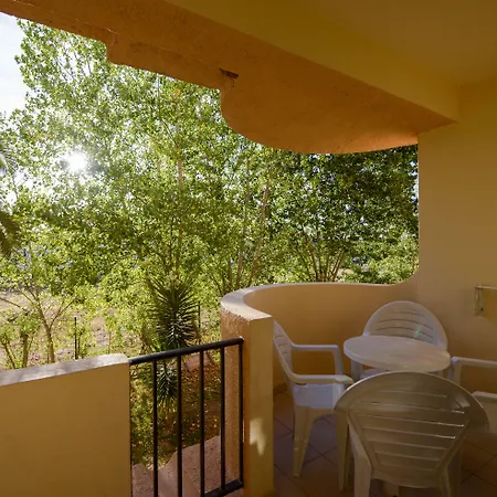 3hb Falesia Garden אלבופיירה