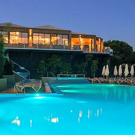 Апарт-готель 3hb Falesia Garden 4*