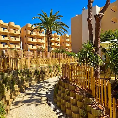 Апарт-готель 3hb Falesia Garden 4*