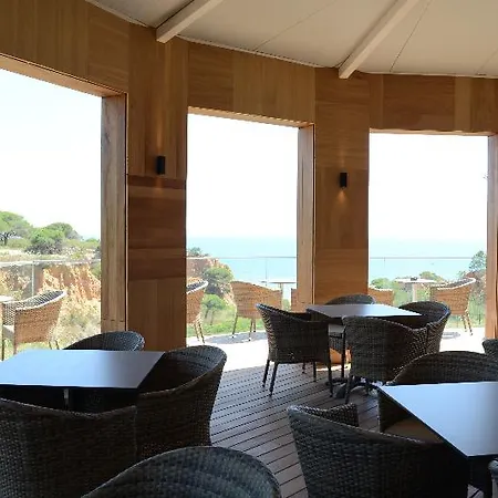 מלון דירות 3hb Falesia Garden 4*