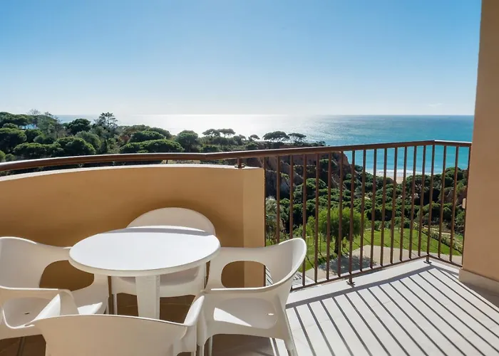 아파트호텔 3hb Falesia Garden