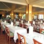 Lägenhetshotell 3hb Falesia Garden 4*